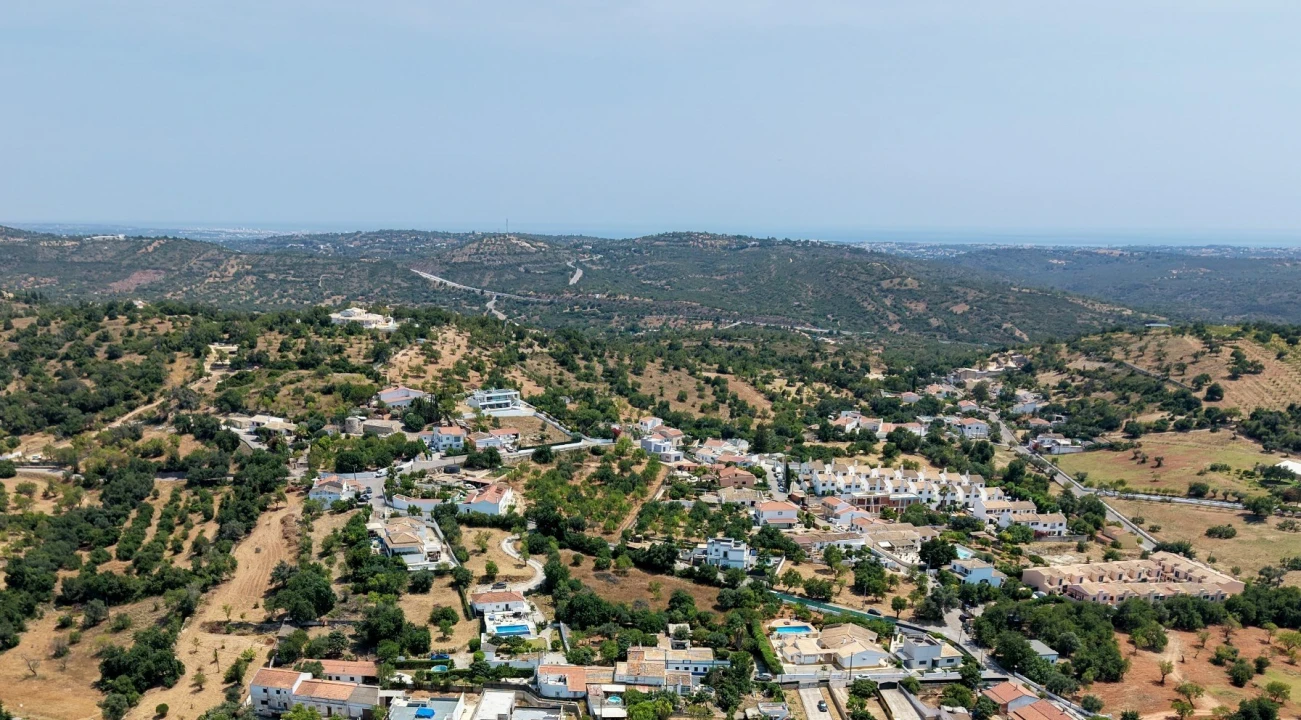 Moradia T4 para Venda em Albufeira e Olhos de Água Foto 81