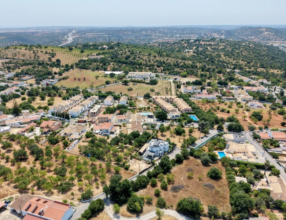 Moradia T4 para Venda em Albufeira e Olhos de Água Foto 80