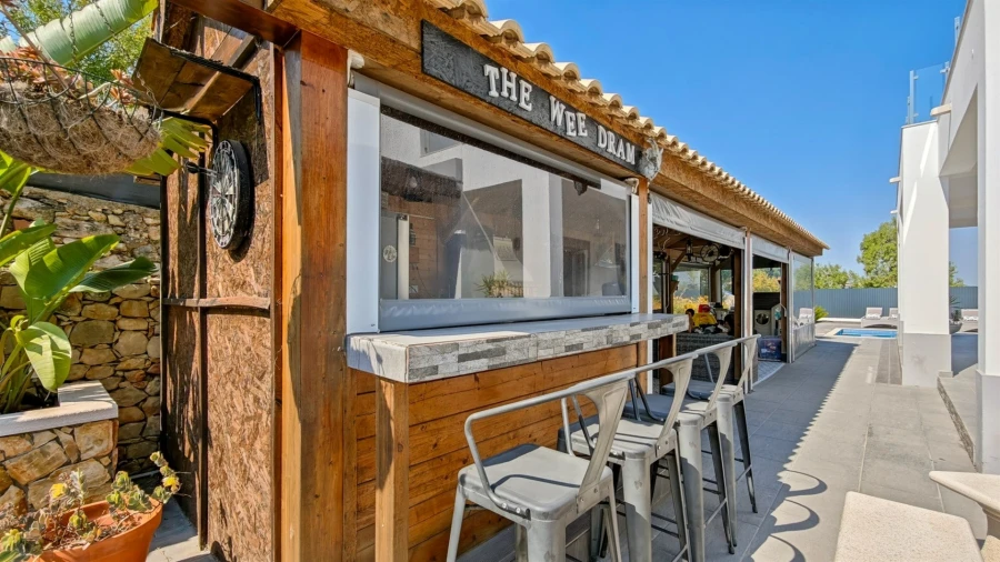Moradia T4 para Venda em Albufeira e Olhos de Água Foto 60