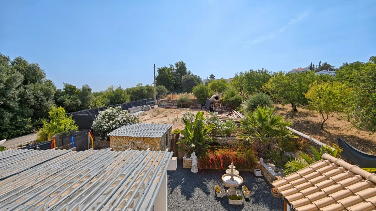 Moradia T4 para Venda em Albufeira e Olhos de Água Foto 72