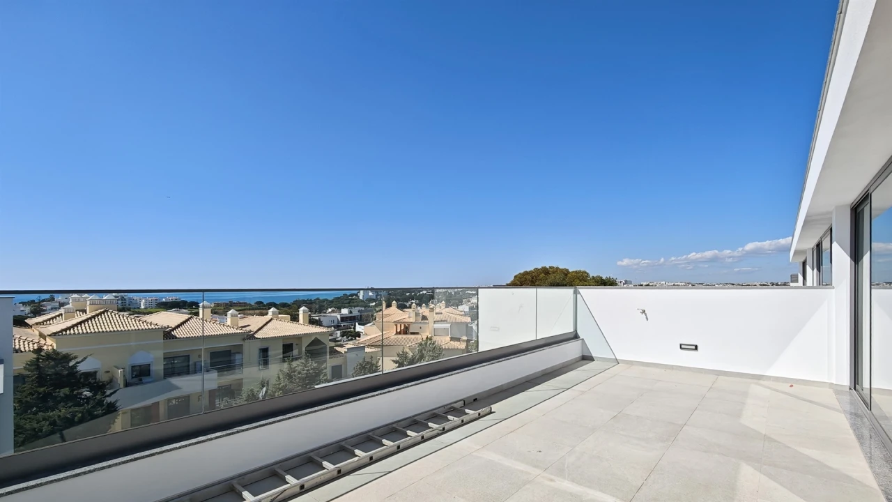 Apartamento T1 para Venda em Albufeira e Olhos de Água Foto 25