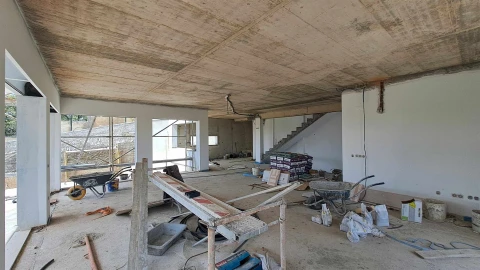Moradia T4 para Venda em São Brás de Alportel