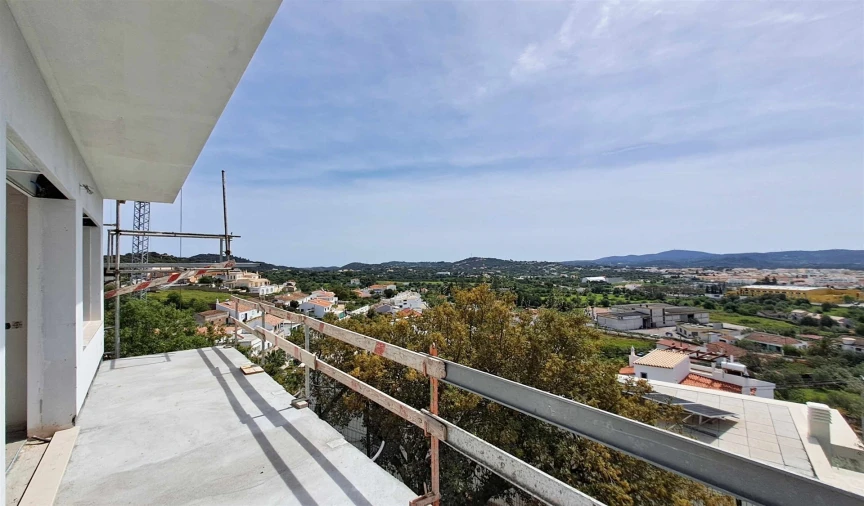 Moradia T4 para Venda em São Brás de Alportel Foto 2