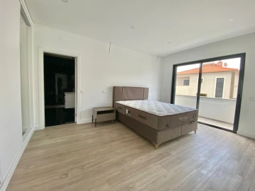 Moradia T3 para Venda em Albufeira e Olhos de Água