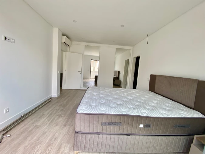 Moradia T3 para Venda em Albufeira e Olhos de Água Foto 27