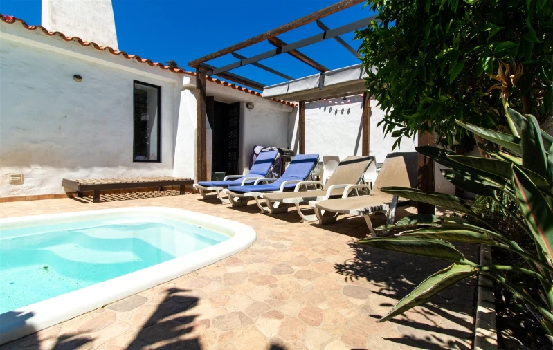 Moradia T2 para Venda em Albufeira e Olhos de Água Foto 6