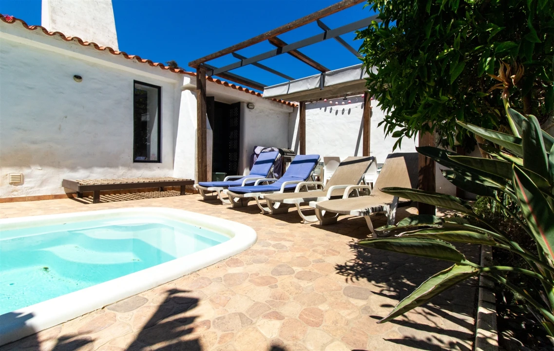 Moradia T2 para Venda em Albufeira e Olhos de Água Foto 6