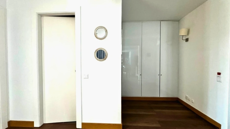 Apartamento T2 para Venda em Quarteira Foto 6