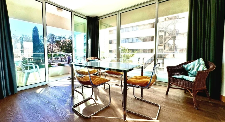 Apartamento T2 para Venda em Quarteira Foto 16
