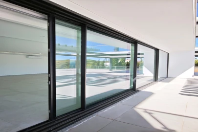 Moradia T4 para Venda em Albufeira e Olhos de Água
