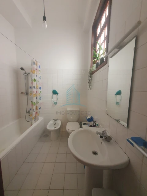 Apartamento T3 para Venda em Cedofeita, Santo Ildefonso, Sé, Miragaia, São Nicolau e Vitória