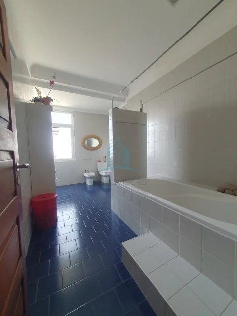 Apartamento T3 para Venda em Cedofeita, Santo Ildefonso, Sé, Miragaia, São Nicolau e Vitória
