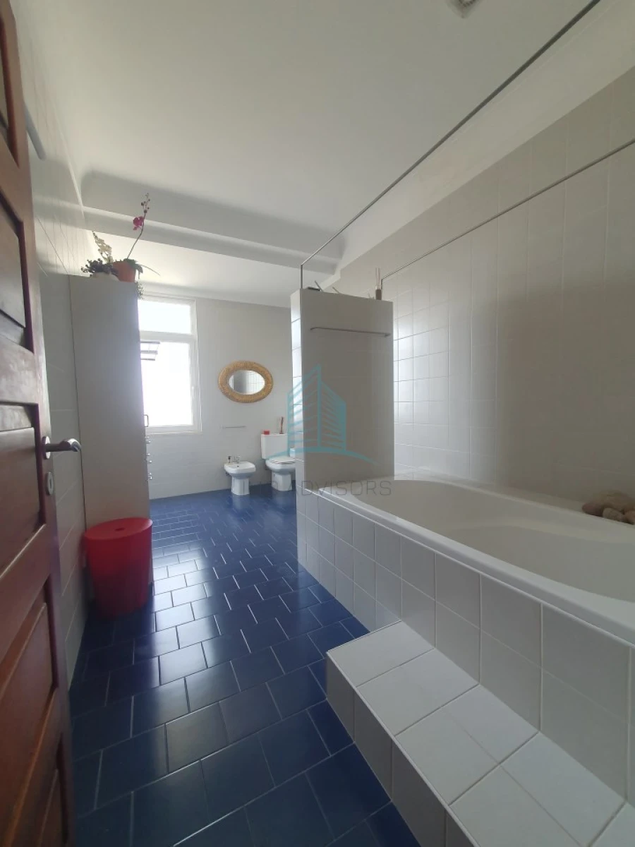 Apartamento T3 para Venda em Cedofeita, Santo Ildefonso, Sé, Miragaia, São Nicolau e Vitória Foto 21