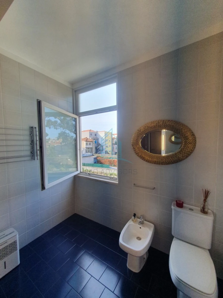Apartamento T3 para Venda em Cedofeita, Santo Ildefonso, Sé, Miragaia, São Nicolau e Vitória Foto 24