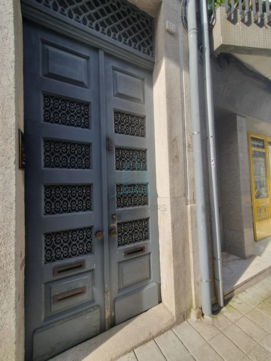 Apartamento T3 para Venda em Cedofeita, Santo Ildefonso, Sé, Miragaia, São Nicolau e Vitória Foto 39