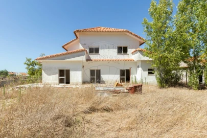 Moradia T5 para Venda em Sesimbra (Castelo)