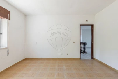 Moradia T5 para Venda em Sesimbra (Castelo)