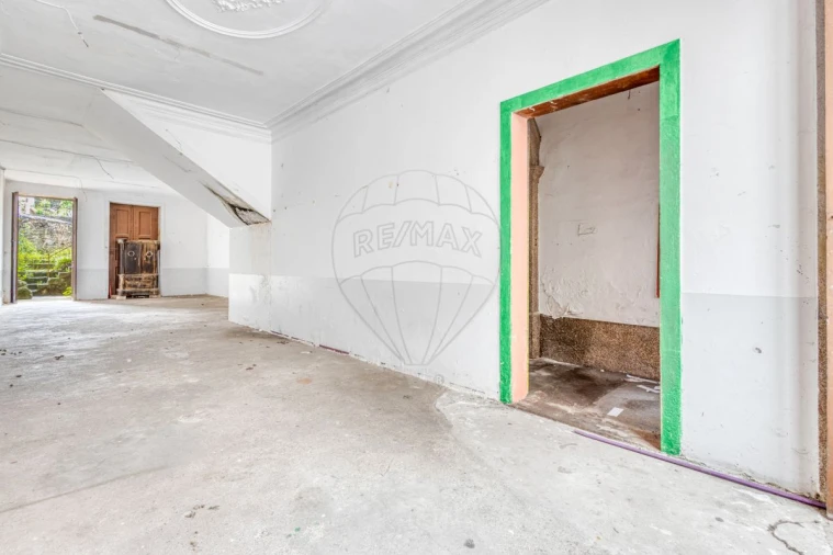 Prédio para Venda em Bonfim Foto 2