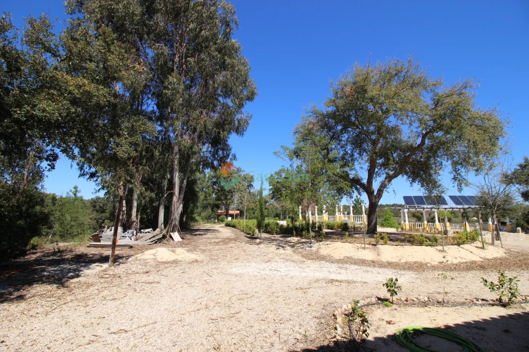 Quinta T14 para Venda em Raposa Foto 60