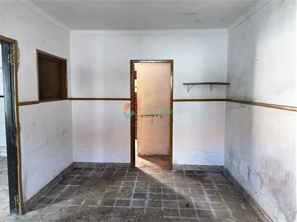 Armazém para Venda em Alcanena e Vila Moreira Foto 2