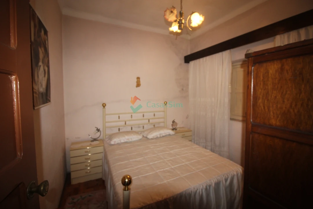 Moradia T3 para Venda em Meia Via Foto 5