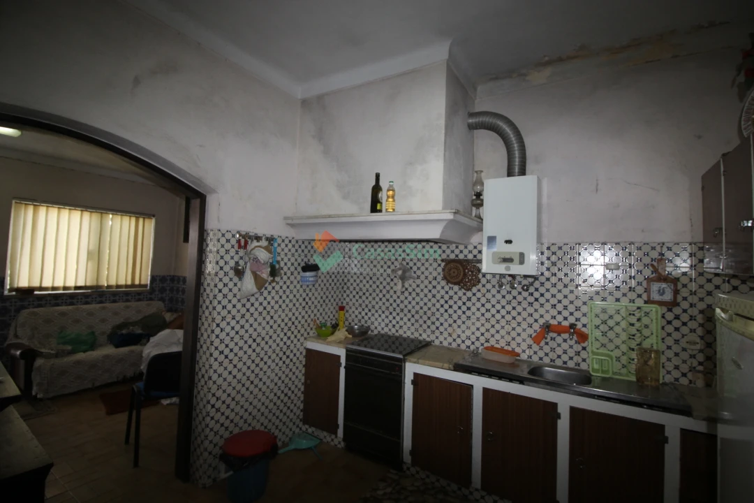 Moradia T3 para Venda em Meia Via Foto 3