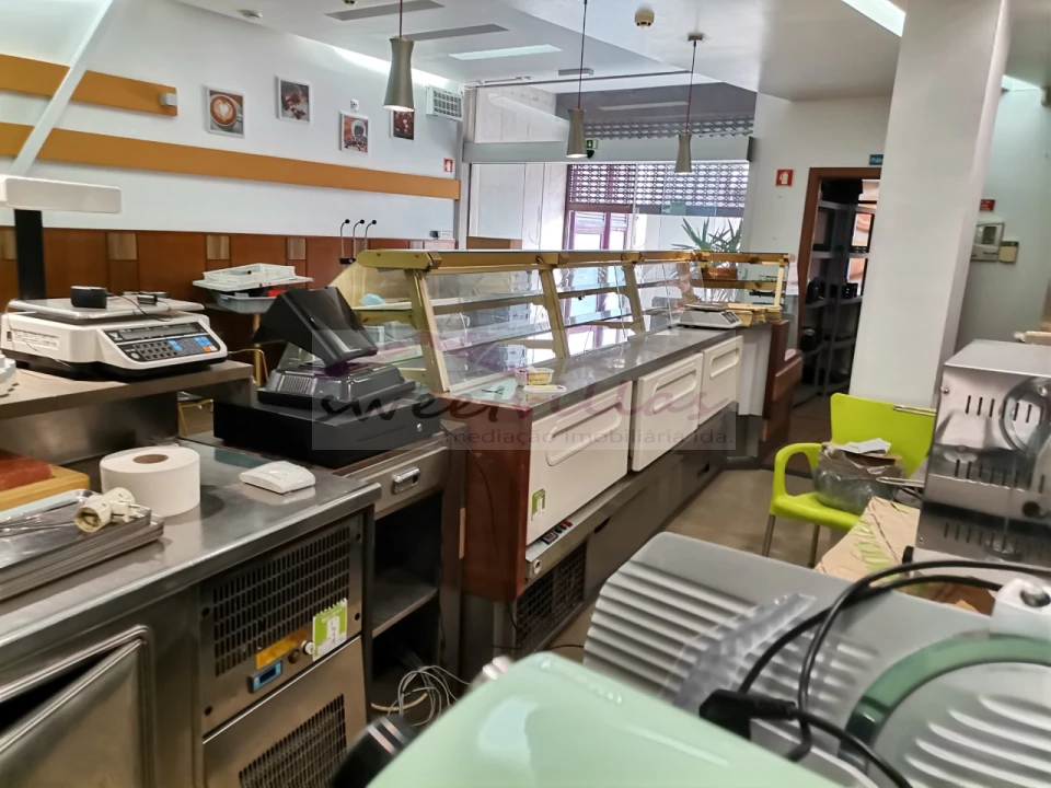 Negócio para Venda em Carnide Foto 10