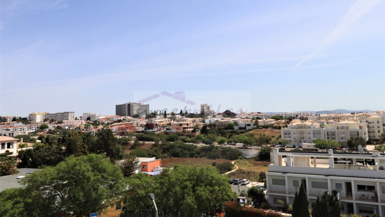 Apartamento T2 para Venda em Albufeira e Olhos de Água Foto 22