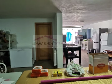 Moradia T4 para Venda em Albufeira e Olhos de Água