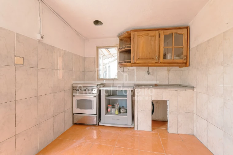 Moradia T7 para Venda em Gamil e Midões Foto 10