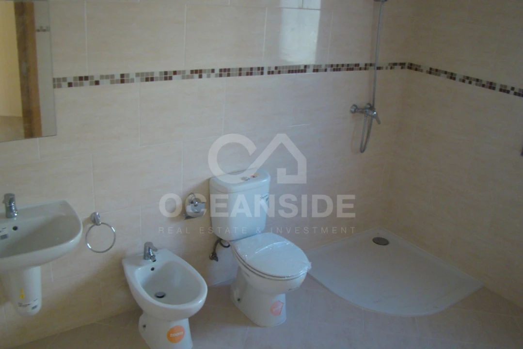 Moradia T11 para Venda em Carcavelos e Parede Foto 8