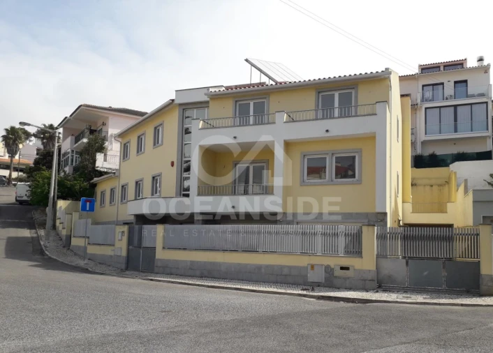 Moradia T11 para Venda em Carcavelos e Parede Foto 1