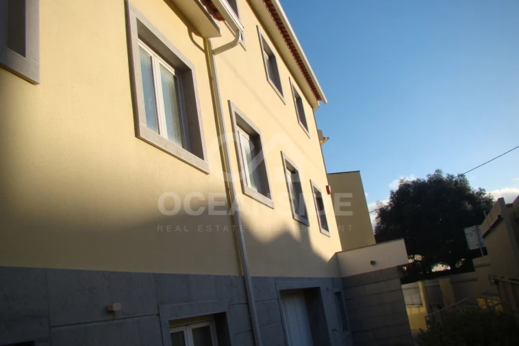 Moradia T11 para Venda em Carcavelos e Parede Foto 11