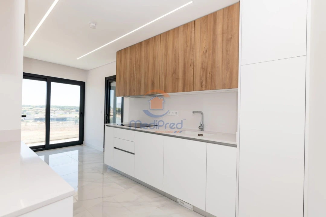 Apartamento T3 para Venda em Montijo e Afonsoeiro Foto 2