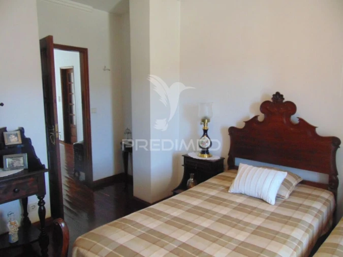 Moradia T8 para Venda em Lordelo Foto 20