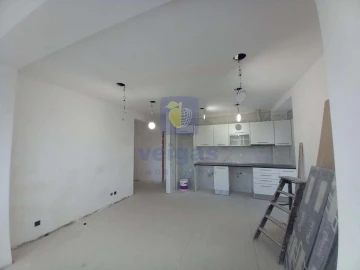 Apartamento T4 para Venda em Laranjeiro e Feijó