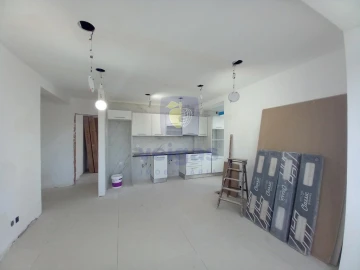Apartamento T4 para Venda em Laranjeiro e Feijó