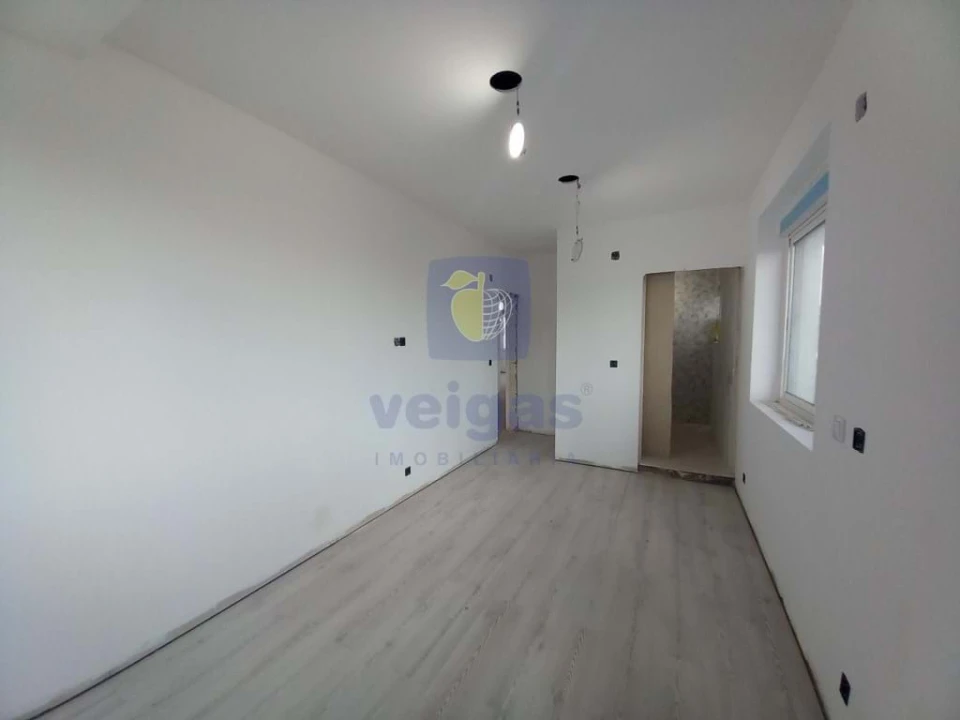 Apartamento T4 para Venda em Laranjeiro e Feijó Foto 25