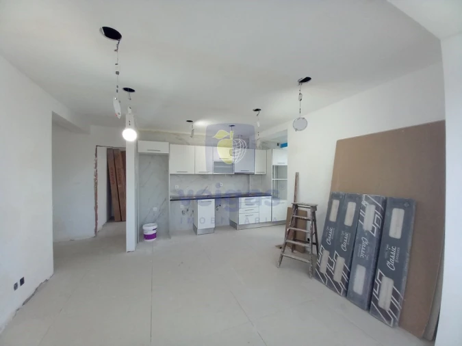 Apartamento T4 para Venda em Laranjeiro e Feijó Foto 5