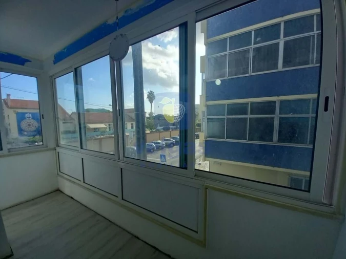 Apartamento T4 para Venda em Laranjeiro e Feijó Foto 23