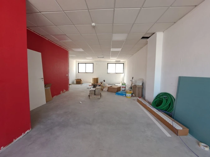 Armazém para Venda em Corroios Foto 8