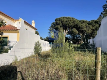 Terreno para Venda em Azeitão (São Lourenço e São Simão)