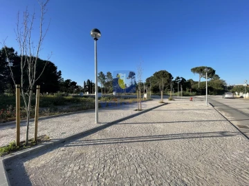 Terreno para Venda em Azeitão (São Lourenço e São Simão)