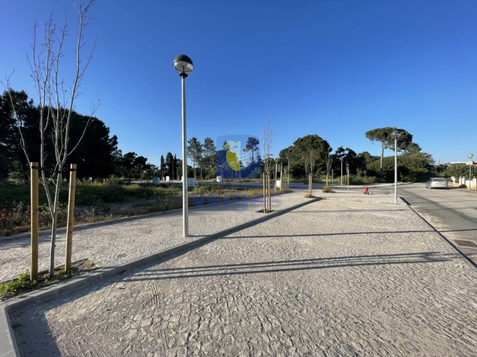 Terreno para Venda em Azeitão (São Lourenço e São Simão) Foto 13
