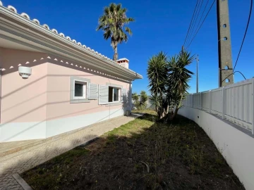 Moradia T5 para Venda em Sesimbra (Castelo)