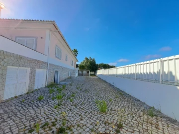 Moradia T5 para Venda em Sesimbra (Castelo)