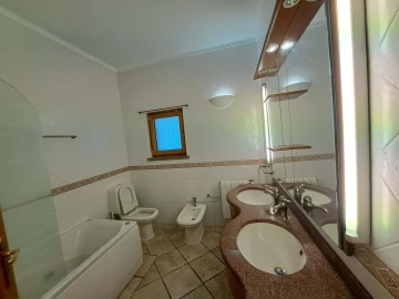 Moradia T5 para Venda em Sesimbra (Castelo)