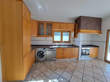 Moradia T5 para Venda em Sesimbra (Castelo)