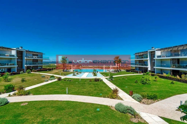 Apartamento T2 para Venda em Alcochete Foto 9