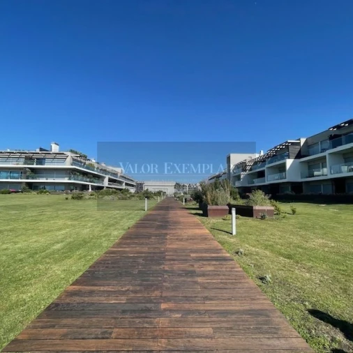 Apartamento T2 para Venda em Alcochete Foto 13
